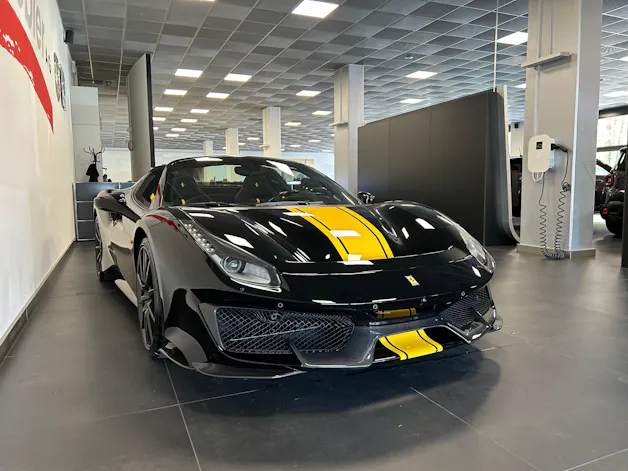 Ferrari 488 Pista Spider 3.9 V8