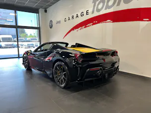 Ferrari 488 Pista Spider 3.9 V8