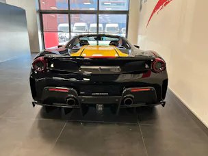 Ferrari 488 Pista Spider 3.9 V8