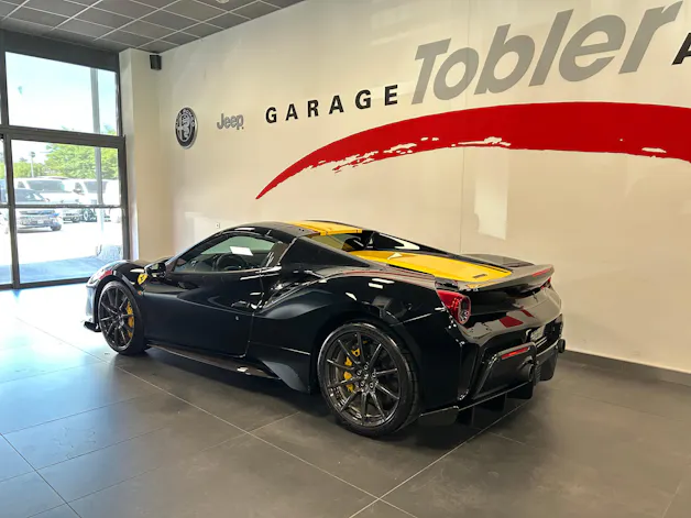 Ferrari 488 Pista Spider 3.9 V8
