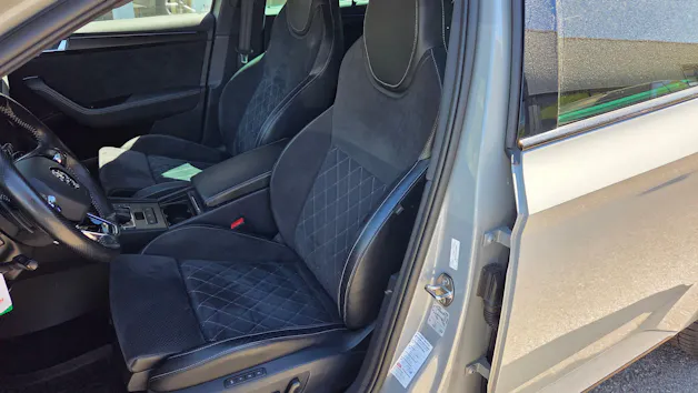 Škoda Superb Combi 2.0 TSI SportLine 4x4 DSG