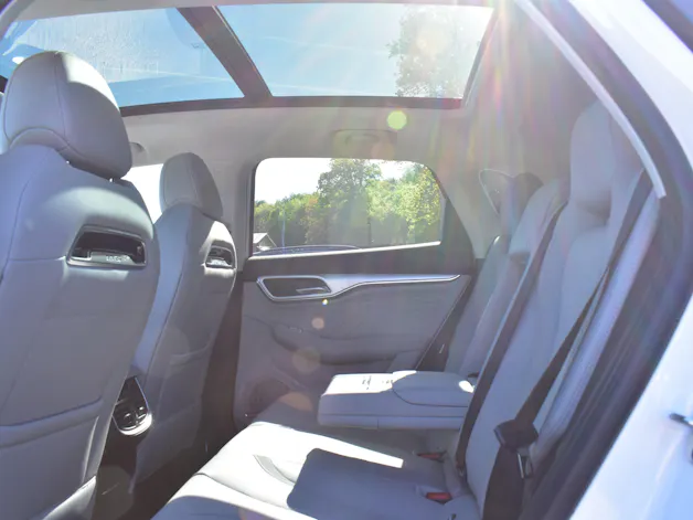 MG Marvel R EV 70kWh LUXURY