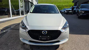 Mazda 2 SKYACTIV-G 90 Homura Automat
