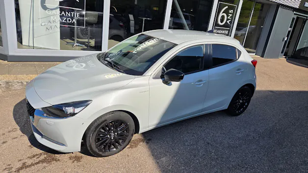 Mazda 2 SKYACTIV-G 90 Homura Automat