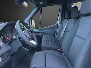 Mercedes-Benz Sprinter 317 CDI Standard 9G-TRONIC