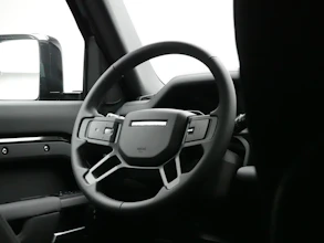 https://vehicle.imgix.net/4289519/00e9d022-c759-42a0-95b1-141289001a32.JPG
