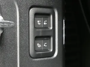 Land Rover Defender 90 3.0 D I6 250 X-Dynamic SE