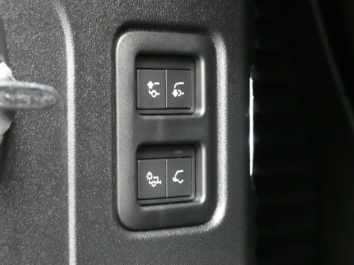 Fahrzeugbild LAND ROVER DEFENDER