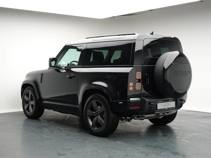 Fahrzeugbild LAND ROVER DEFENDER