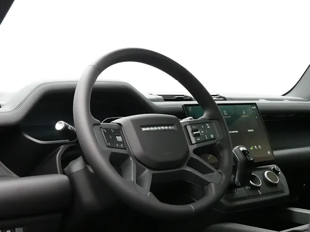 Land Rover Defender 90 3.0 D I6 250 X-Dynamic SE
