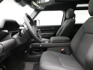 Land Rover Defender 90 3.0 D I6 250 X-Dynamic SE
