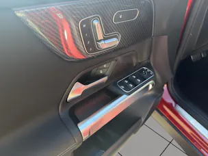 Mercedes-Benz GLB 220 4Matic 8G-Tronic
