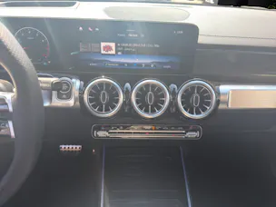 Mercedes-Benz GLB 220 4Matic 8G-Tronic
