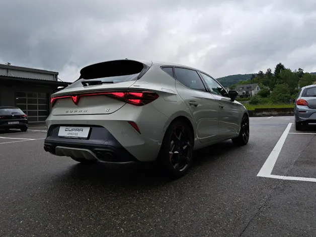 Cupra Leon 2.0 TSI 300 VZ DSG