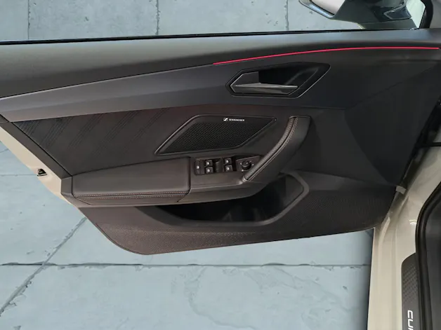Cupra Leon 2.0 TSI 300 VZ DSG