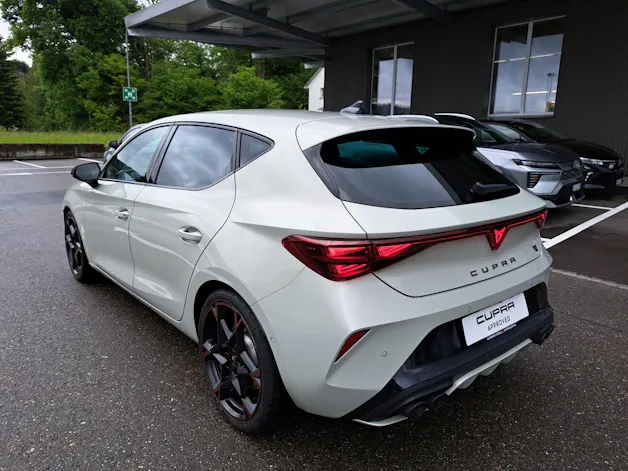 Cupra Leon 2.0 TSI 300 VZ DSG