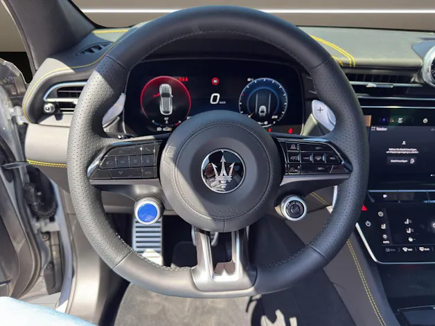 Maserati Grecale 2.0 Hybrid Modena