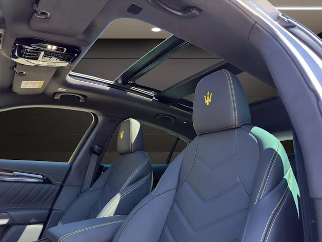 Maserati Grecale 2.0 Hybrid Modena