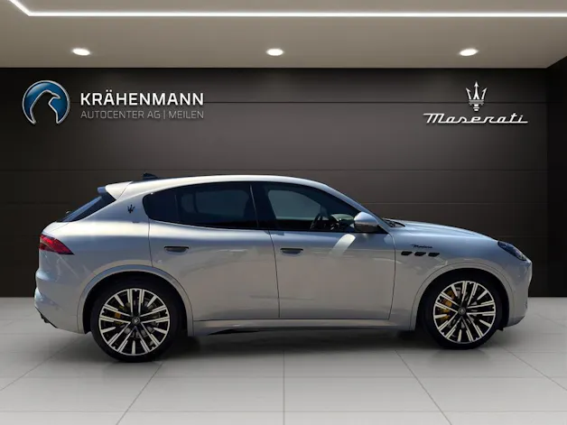 Maserati Grecale 2.0 Hybrid Modena