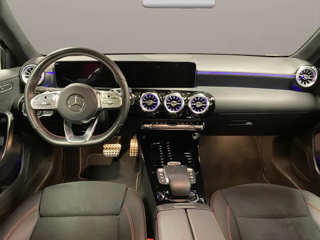 Mercedes-Benz A 250 4matic AMG Line Pre
