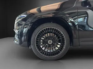 Mercedes-Benz EQA 300 4M Swiss Star