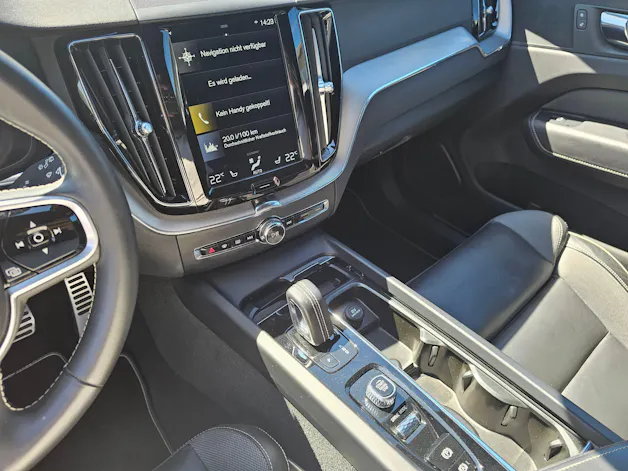 Volvo XC60 2.0 B4 MH R-Design AWD