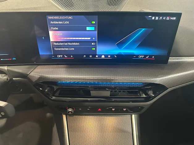BMW 320d xDrive 48V Touring Steptronic M Sport