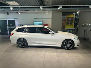 BMW 320d xDrive 48V Touring Steptronic M Sport
