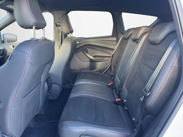 Ford Kuga 2.0 EcoB 240 ST-Line