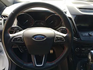 Ford Kuga 2.0 EcoB 240 PS ST-Line