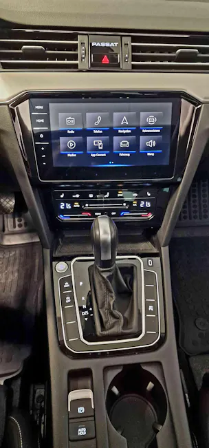 VW Passat 2.0 TDI BMT Elegance 4Motion DSG
