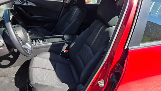 Mazda 3 SKYACTIV-G 100 Ambition