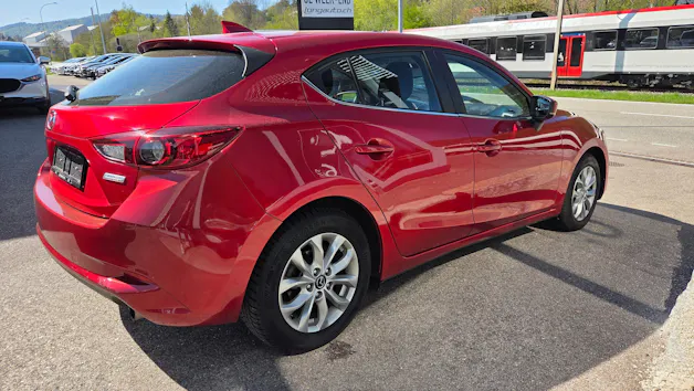 Mazda 3 SKYACTIV-G 100 Ambition