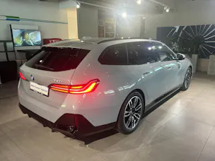 BMW 520d xDrive 48V Touring M Sport Steptronic