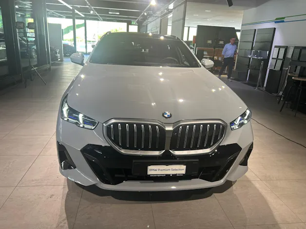 BMW 520d xDrive 48V Touring M Sport Steptronic