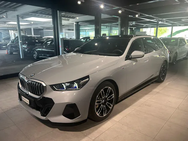 BMW 520d xDrive 48V Touring M Sport Steptronic