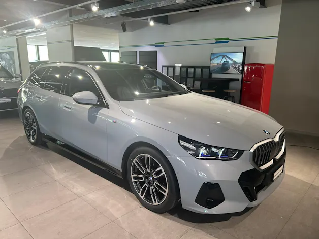 BMW 520d xDrive 48V Touring M Sport Steptronic