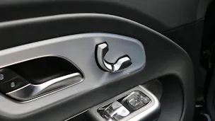 Mercedes-Benz CLA 350 4matic Shooting Brake with EQ-Technology