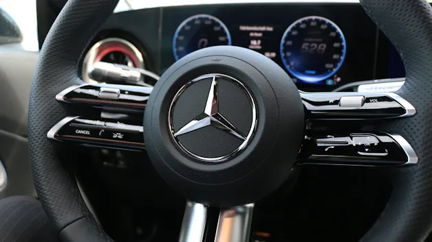 Mercedes-Benz CLA 350 4matic Shooting Brake with EQ-Technology