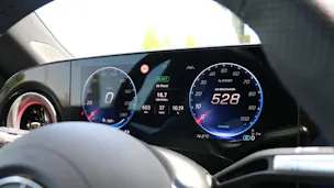 Mercedes-Benz CLA 350 4matic Shooting Brake with EQ-Technology