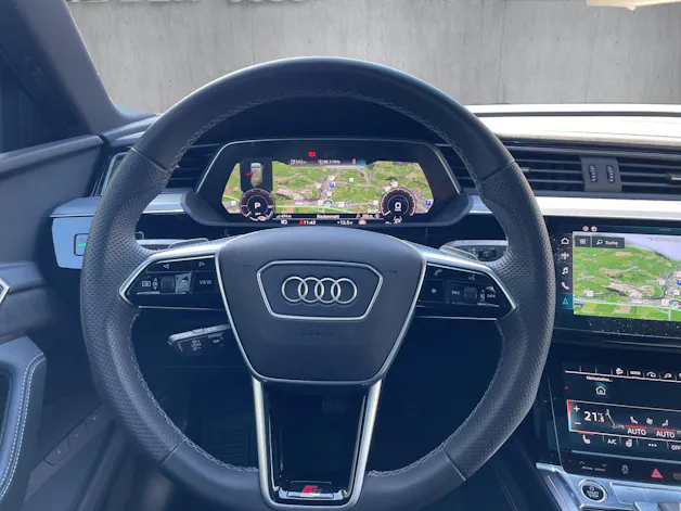 Audi e-tron 55 S Line Black Edition quattro