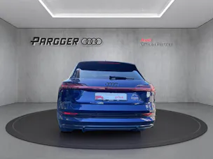 Audi e-tron 55 S Line Black Edition quattro