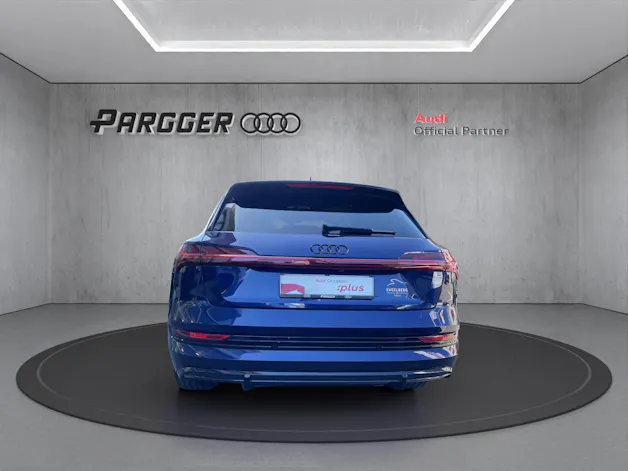 Audi e-tron 55 S Line Black Edition quattro