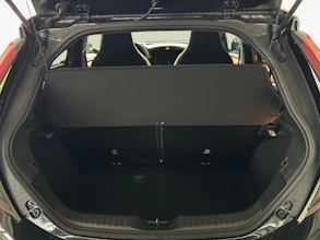https://vehicle.imgix.net/4289681/1c0ee84f-9fe7-43bd-92ff-b3acf96ff961.jpg