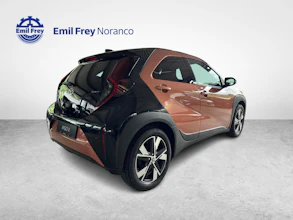 https://vehicle.imgix.net/4289681/7605816a-71d7-47a2-b847-1d11420bd96b.jpg