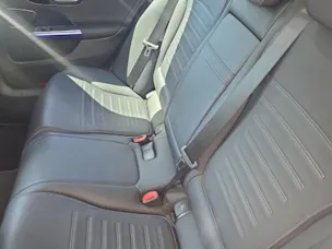 Mercedes-Benz C 220 d T 4M Swiss Star