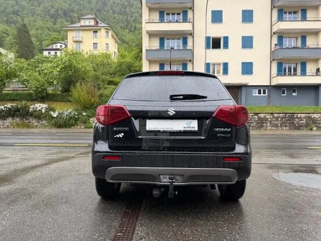Suzuki Vitara 1.5 HyCompact Top