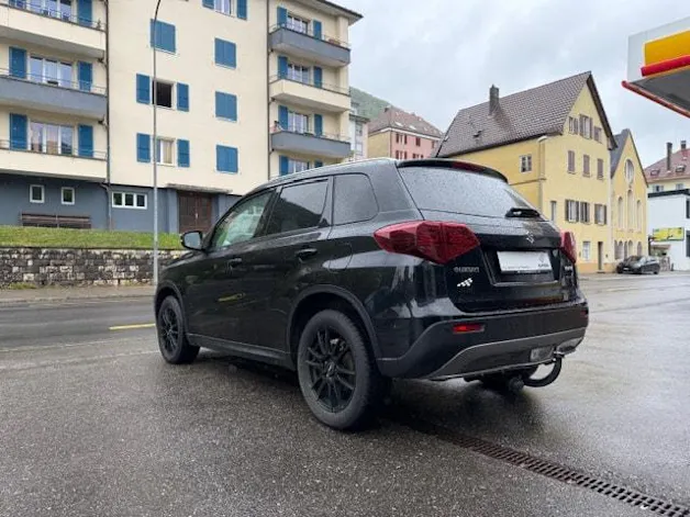 Suzuki Vitara 1.5 HyCompact Top