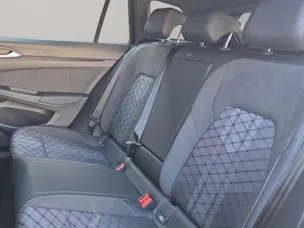 VW Golf Variant 2.0 TSI R-Line DSG 4 Motion