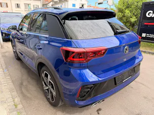 VW T-Roc R 4MOTION BLACK STYLE *** PANORAMAGLASDACH & VIELES MEHR ***